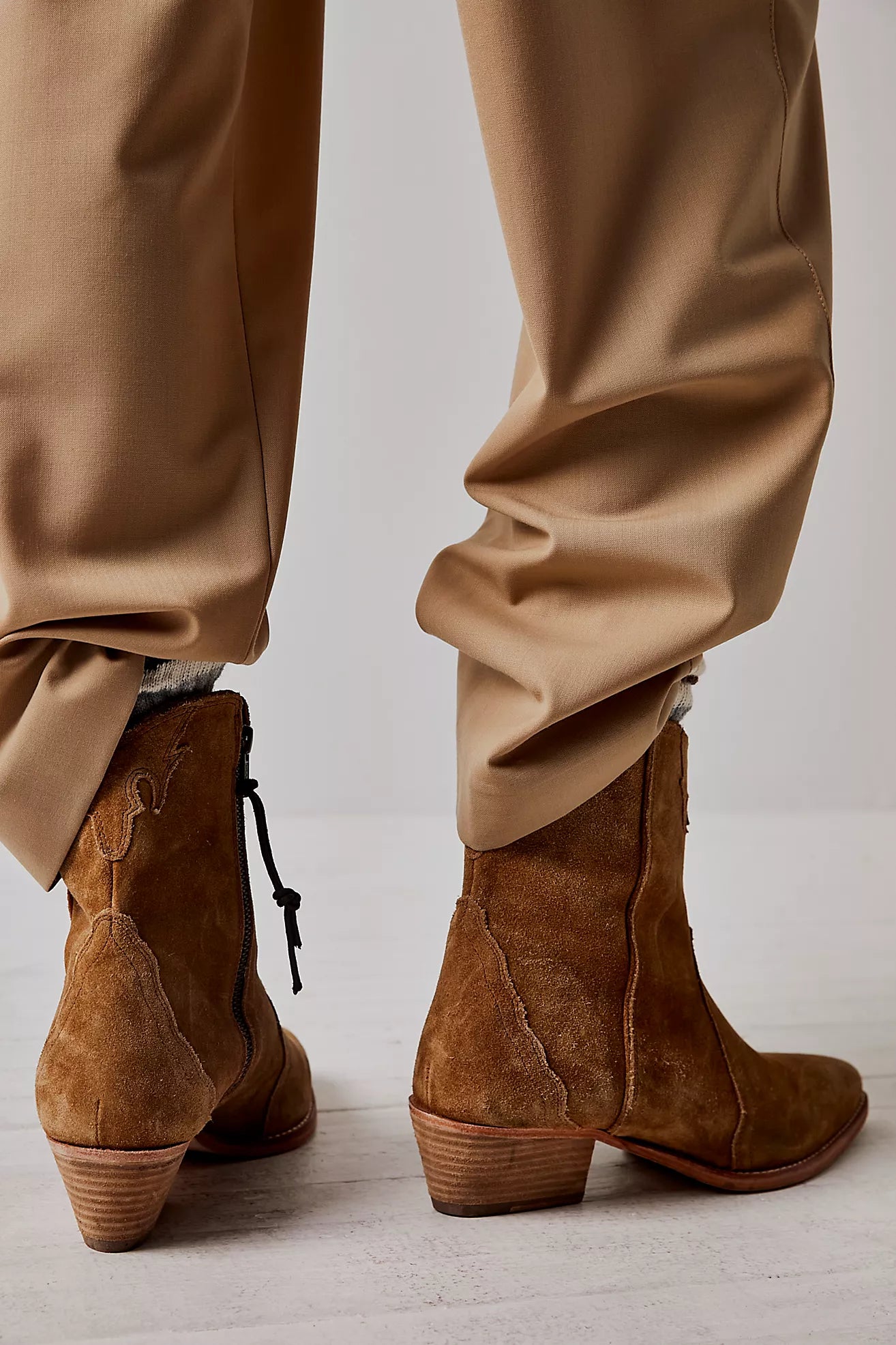 Free People New Frontier Western Boot/Camel Suede