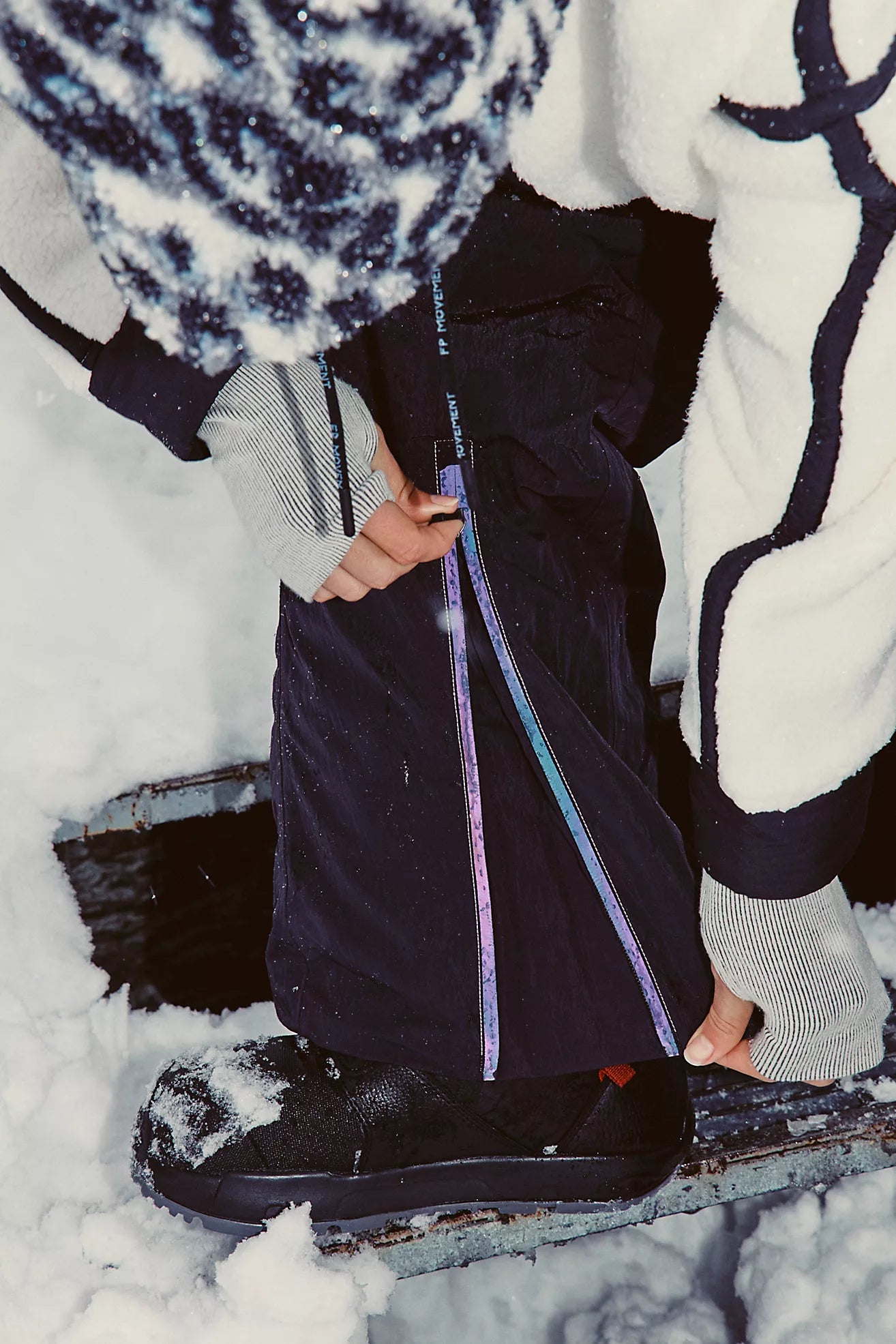 Free People Care FP On The Ascend Insulated Pants/Black