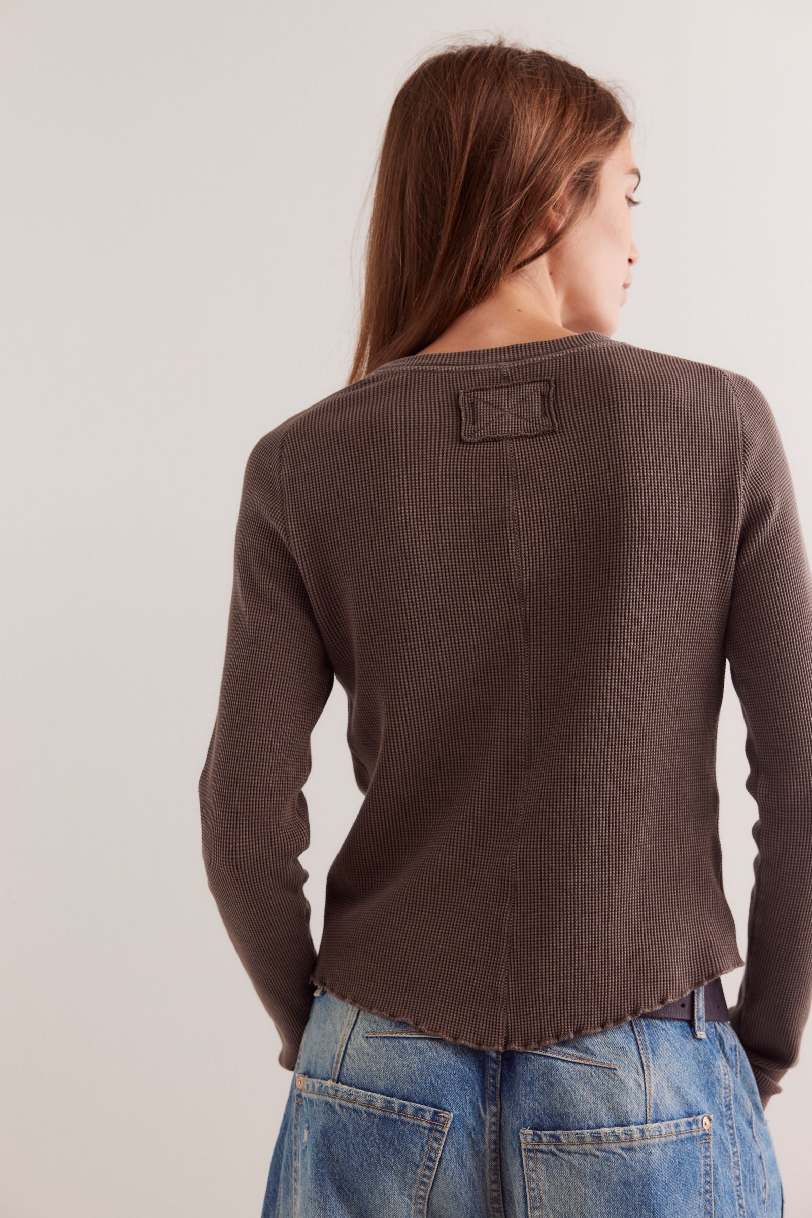 Free People We The Free Easy Does It Long Sleeve Tee /Double Espresso